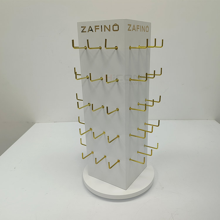 custom retail jewelry displays